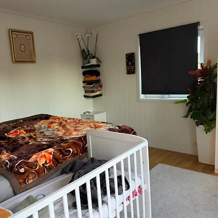 Cozy Family House In Vagsbygd Med Mulighet For Elbillading